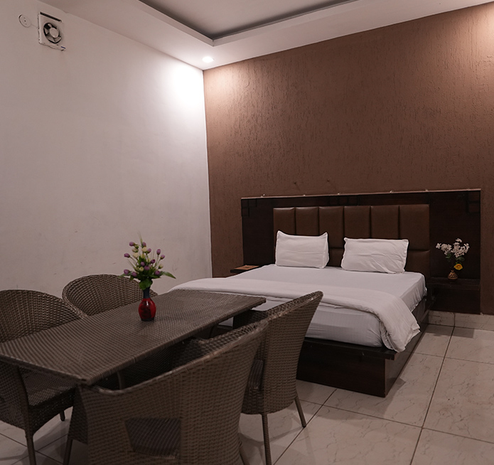 rooms in murthal